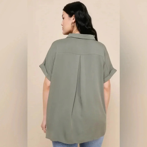 NEW with Tags (NWT) LuLus Blythe Olive Green Short Sleeve Button-Up Top - Picture 3 of 9